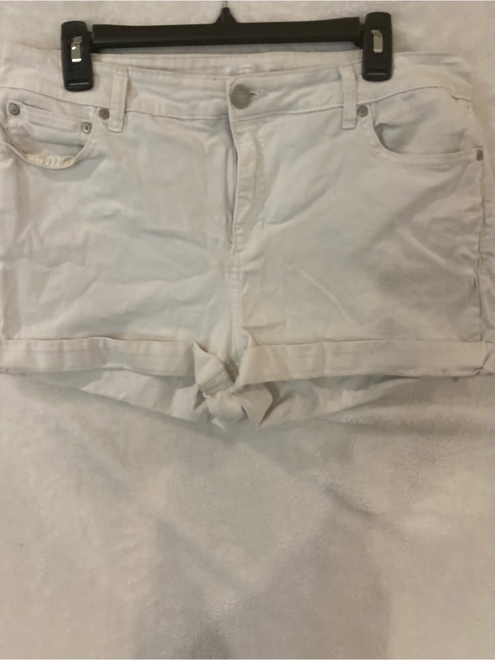 LC Lauren Conrad White Knot-Hem Denim Shorts